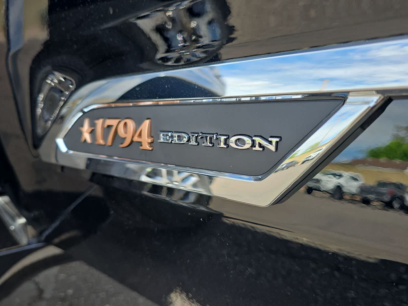 Toyota Tundra i-FORCE MAX Tundra 1794 Edition 2026