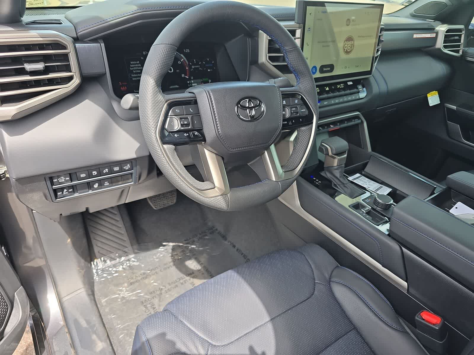 2026 Toyota Tundra i-FORCE MAX Tundra Platinum