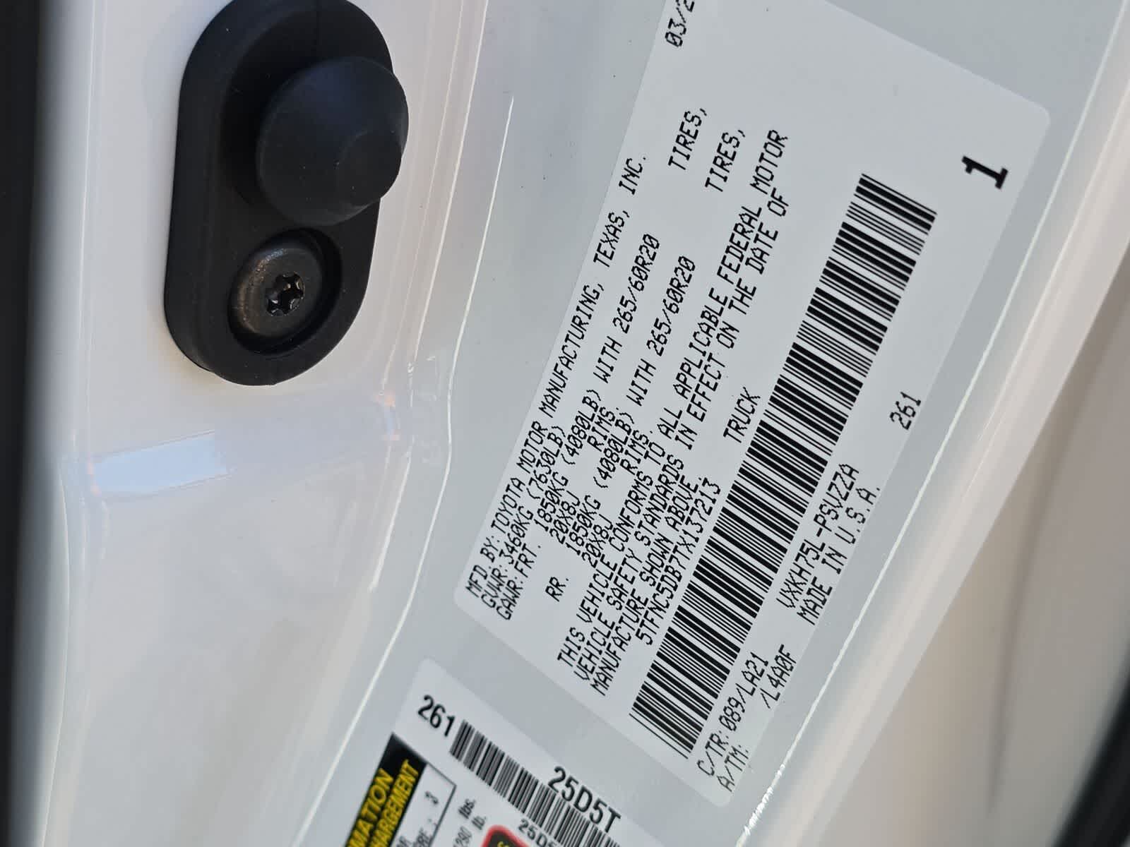 2026 Toyota Tundra i-FORCE MAX Tundra Platinum