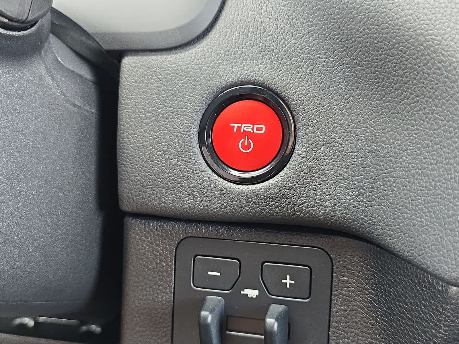 2026 Toyota Tundra i-FORCE MAX Tundra TRD Pro