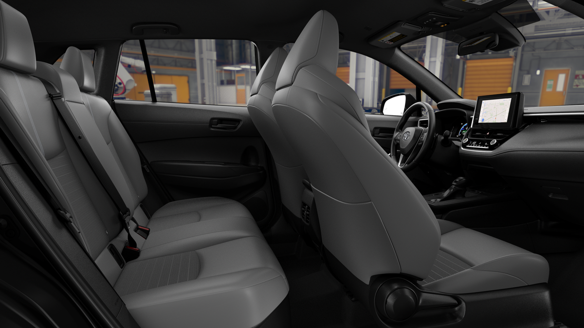 Toyota Corolla Cross Hybrid SE 2026