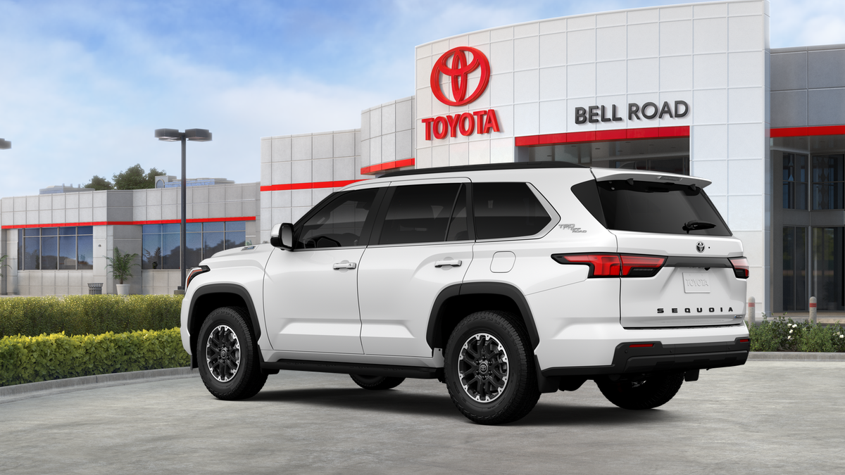 Toyota Sequoia SR5 2026