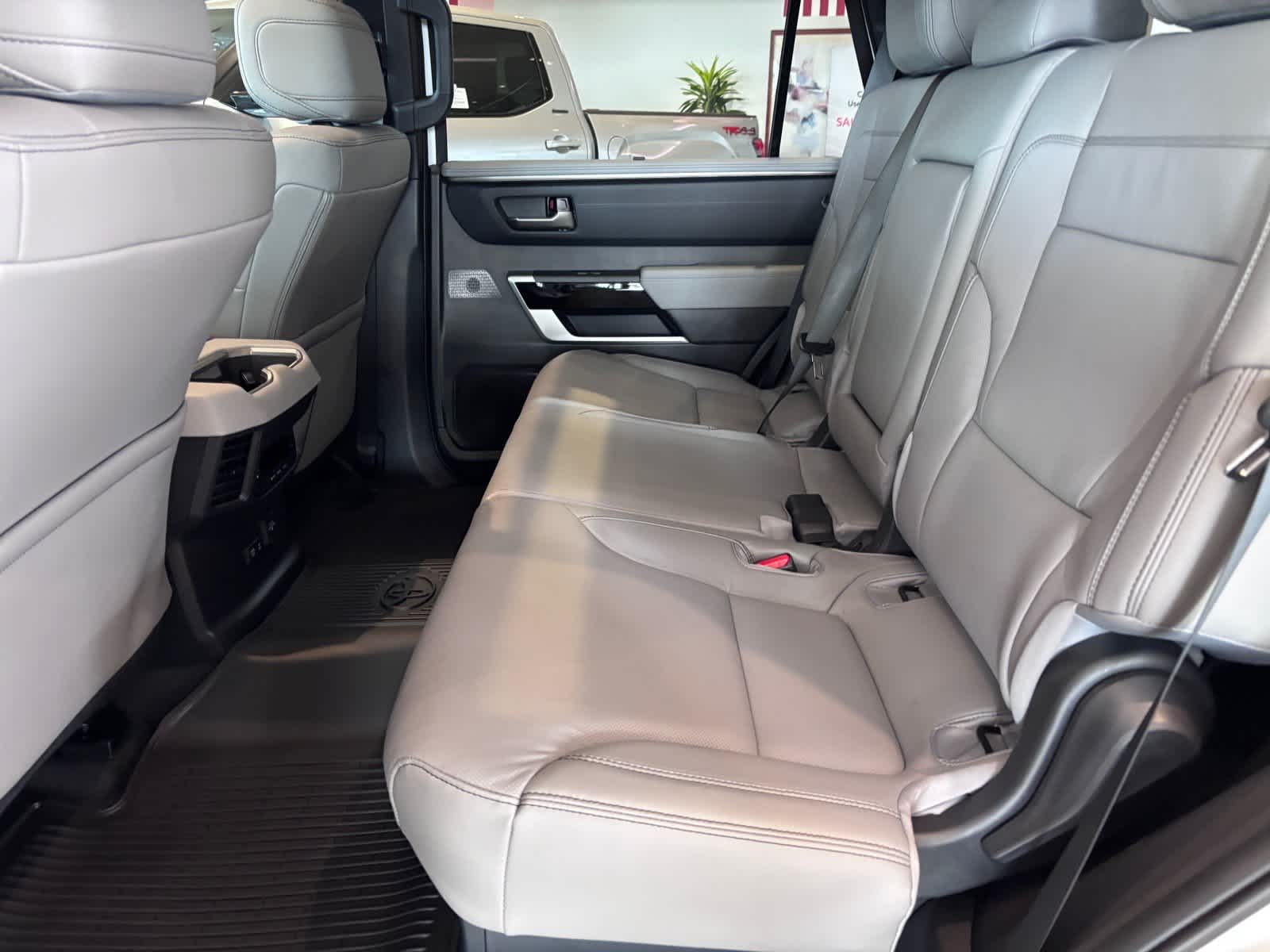 Toyota Sequoia Limited 2026