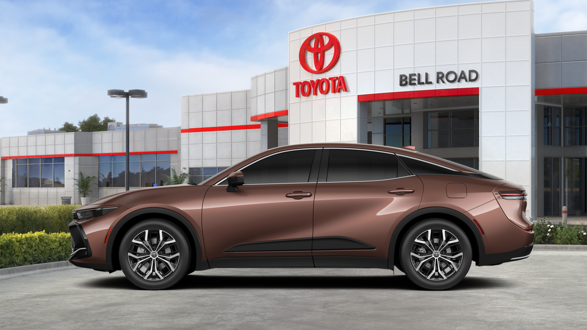 Toyota Crown XLE 2026