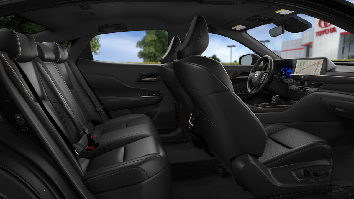 Toyota Crown XLE 2026