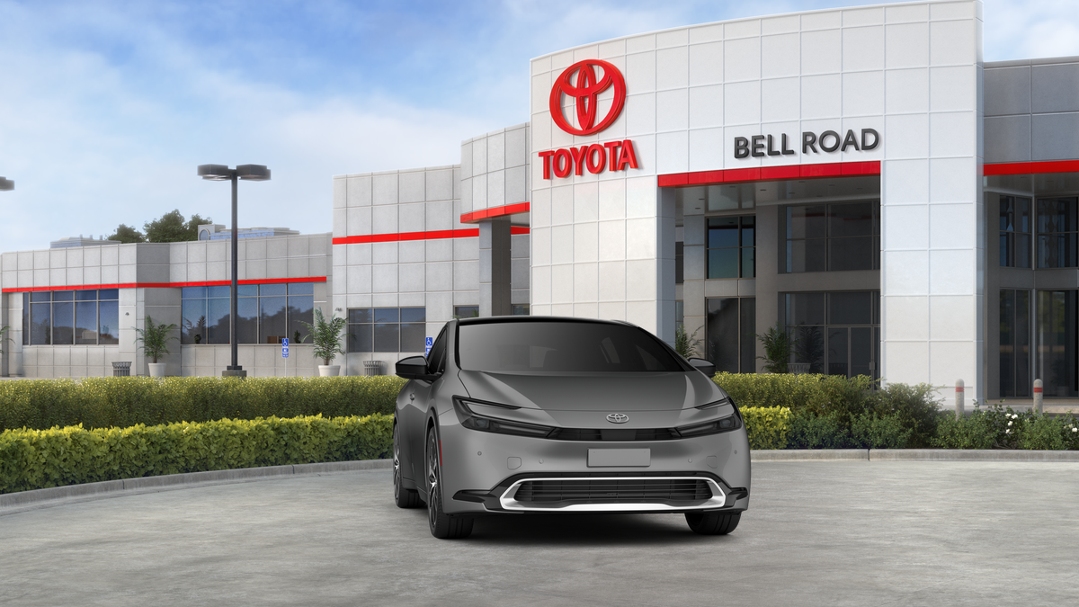 Toyota Prius XLE 2027