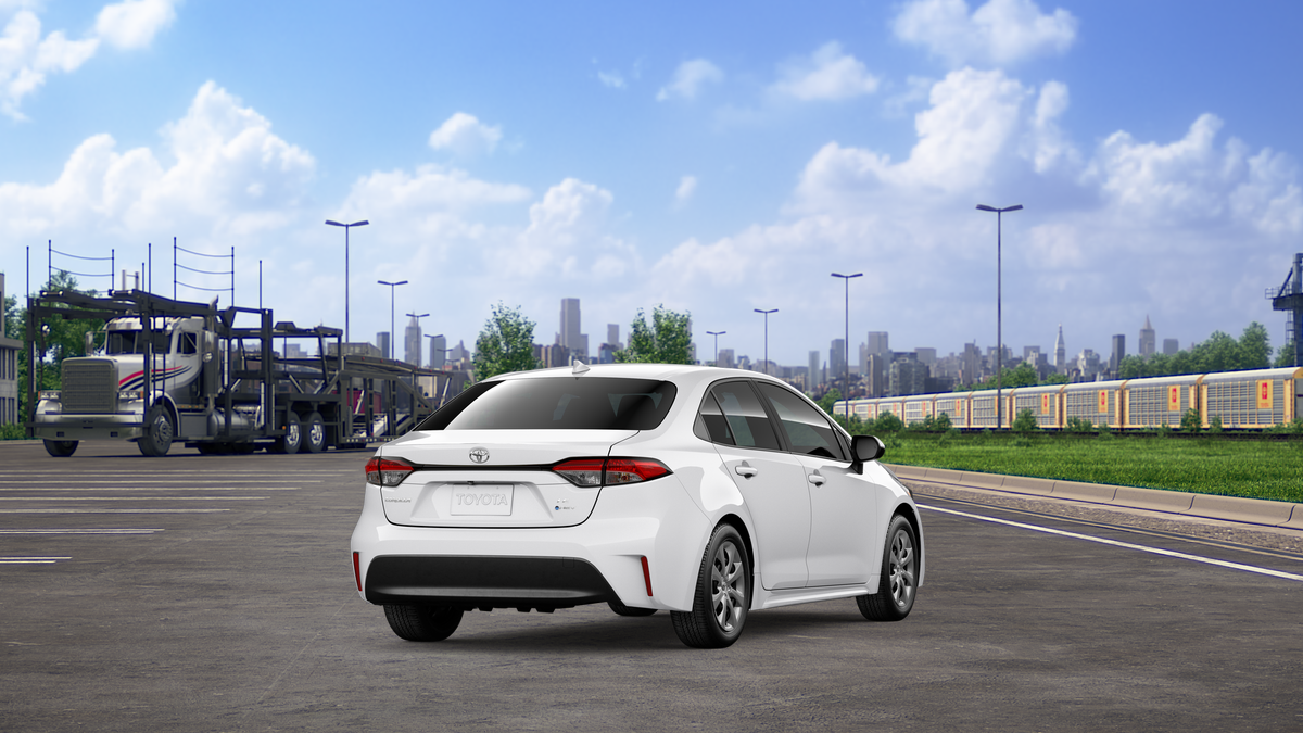 Toyota Corolla Hybrid LE 2027