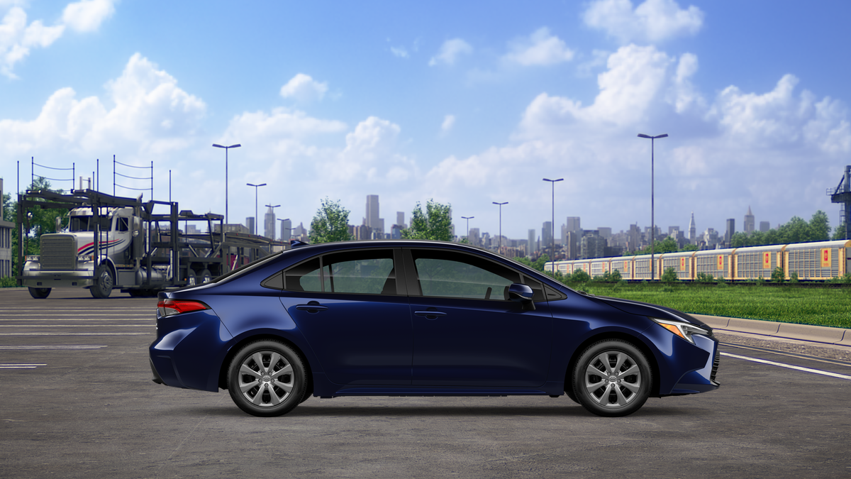 Toyota Corolla Hybrid LE 2027