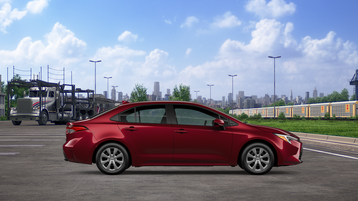 Toyota Corolla Hybrid LE 2027