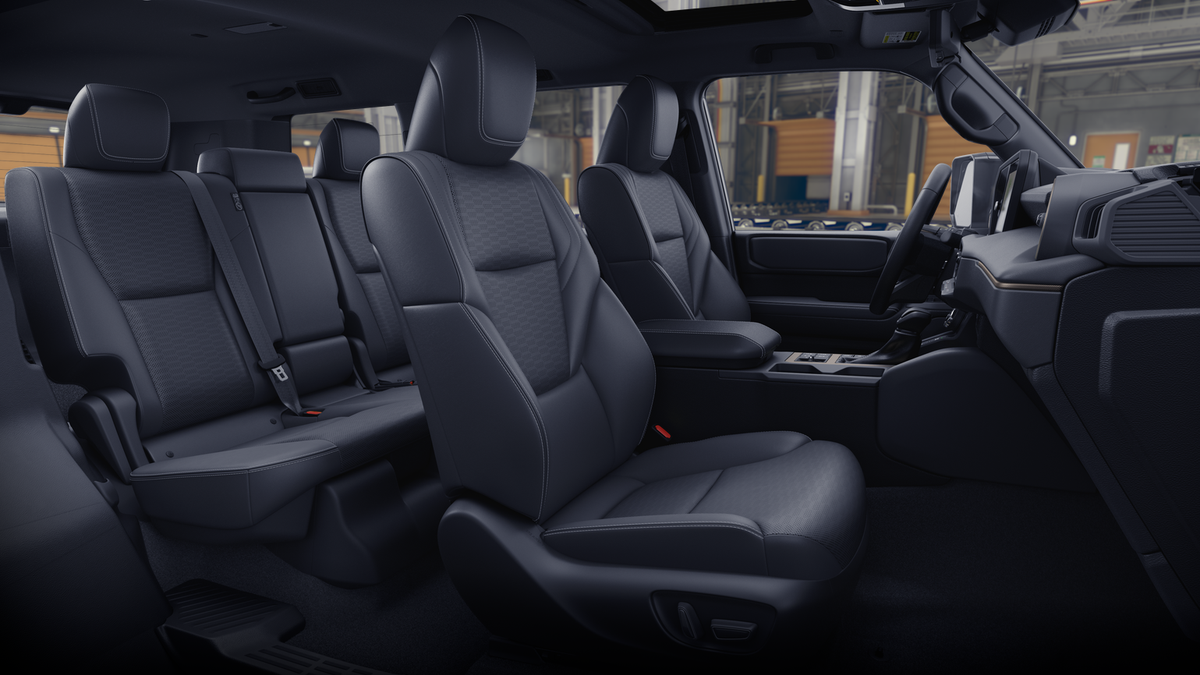 Toyota Land Cruiser Base 2027