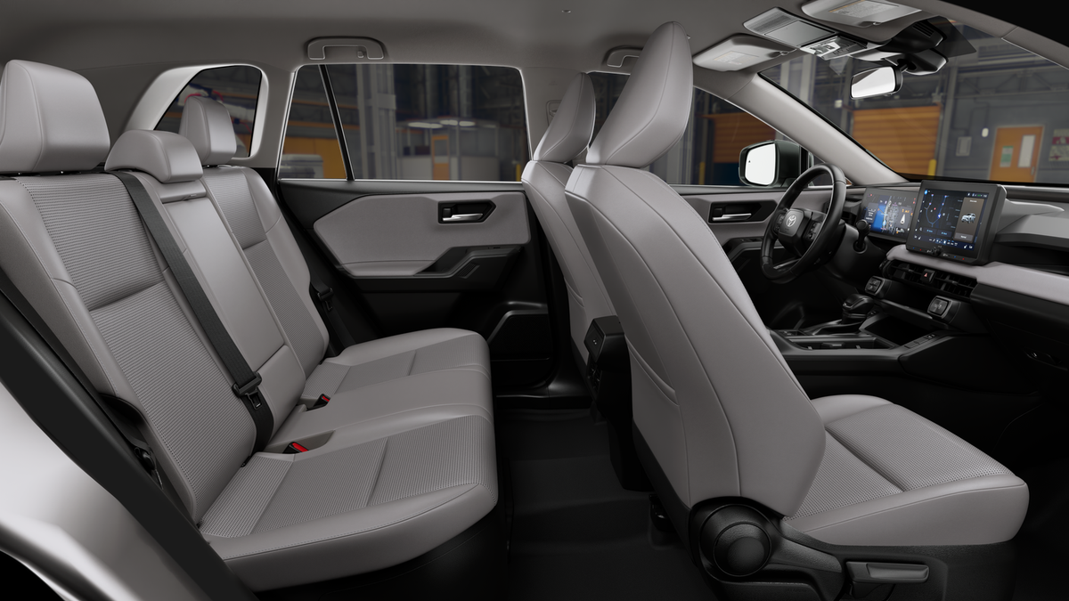 Toyota RAV4 XLE Premium 2026