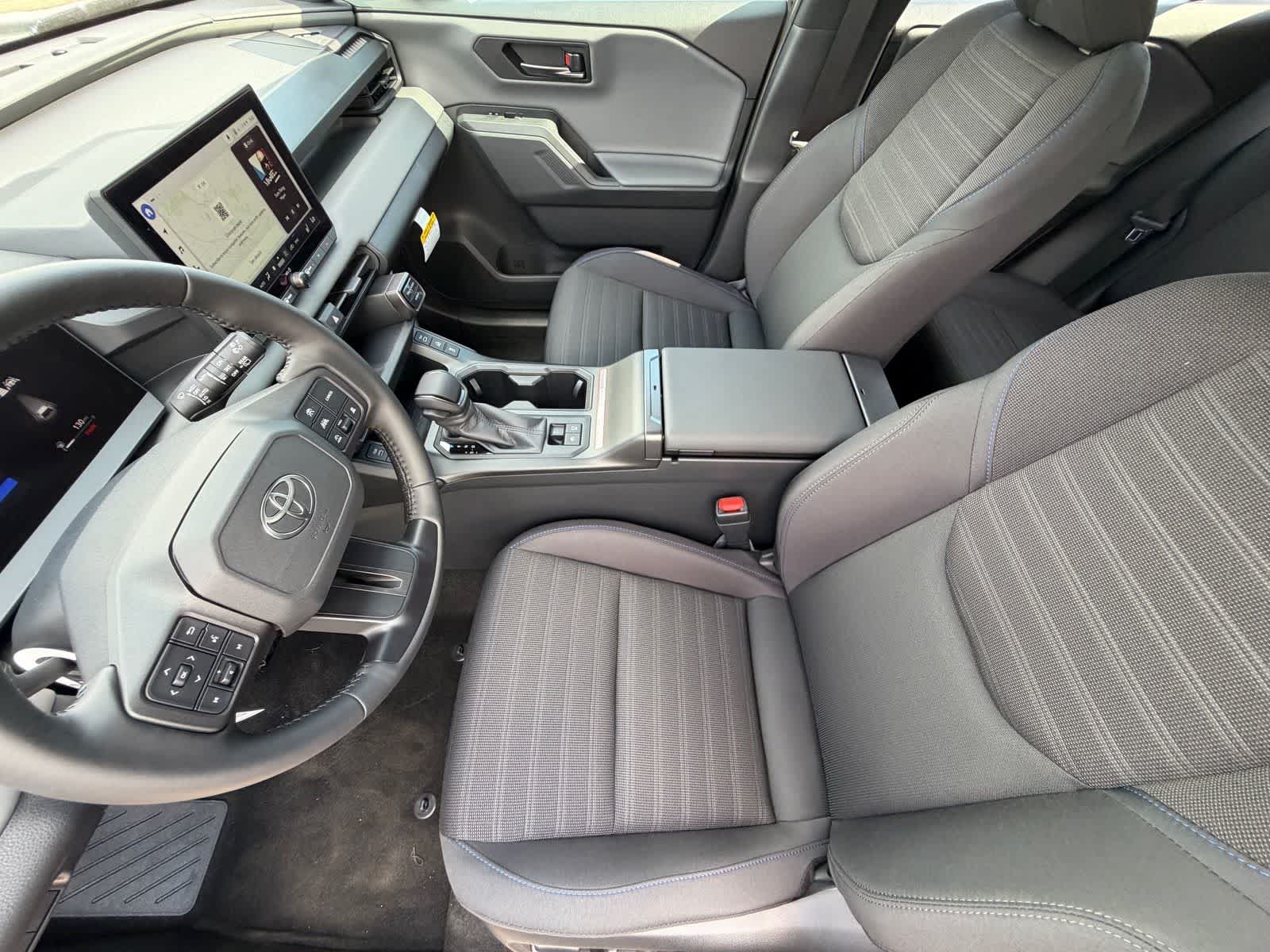 Toyota RAV4 híbrido enchufable SE 2026