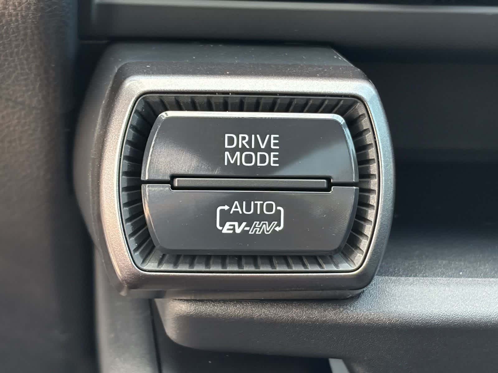 Toyota RAV4 híbrido enchufable SE 2026