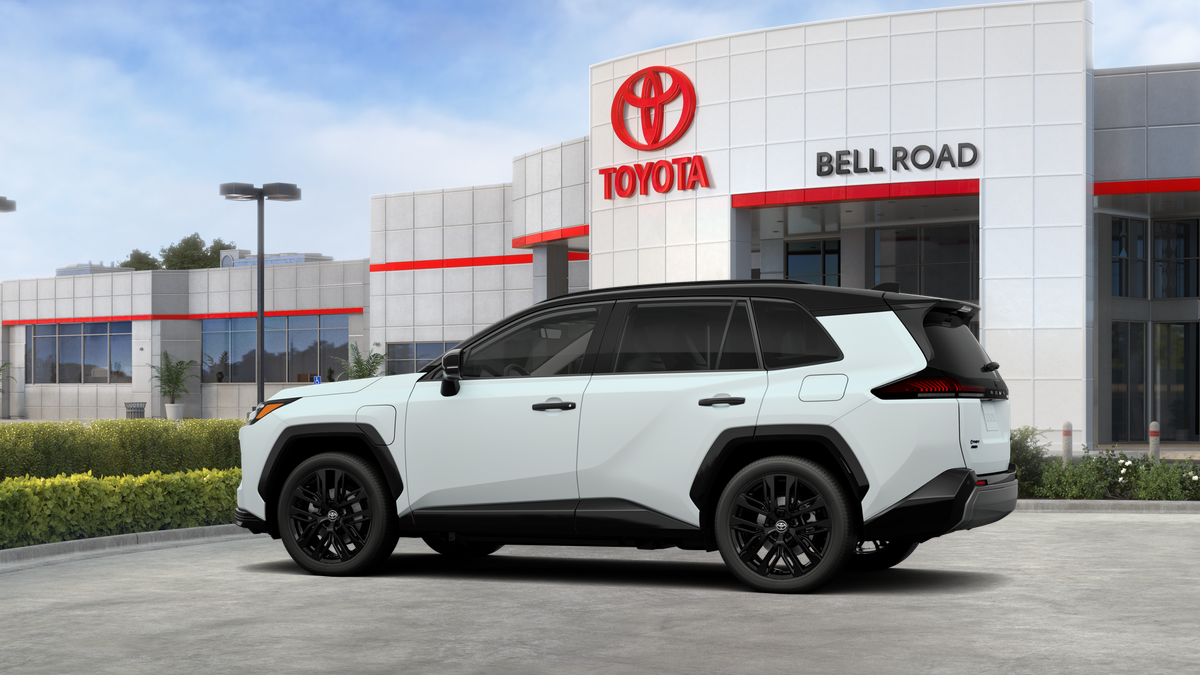 Toyota RAV4 híbrido enchufable XSE 2026