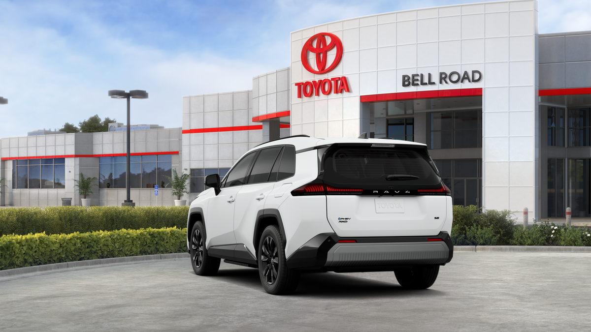 Toyota RAV4 híbrido enchufable SE 2026