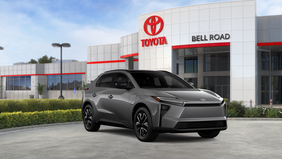 Toyota bZ XLE 2027