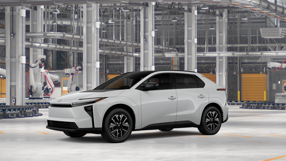 Toyota bZ XLE 2027