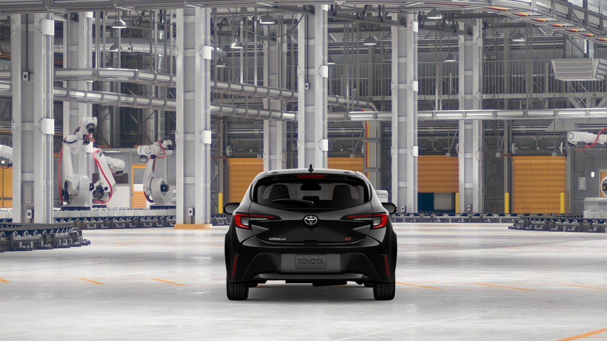 Toyota Corolla Hatchback SE 2027