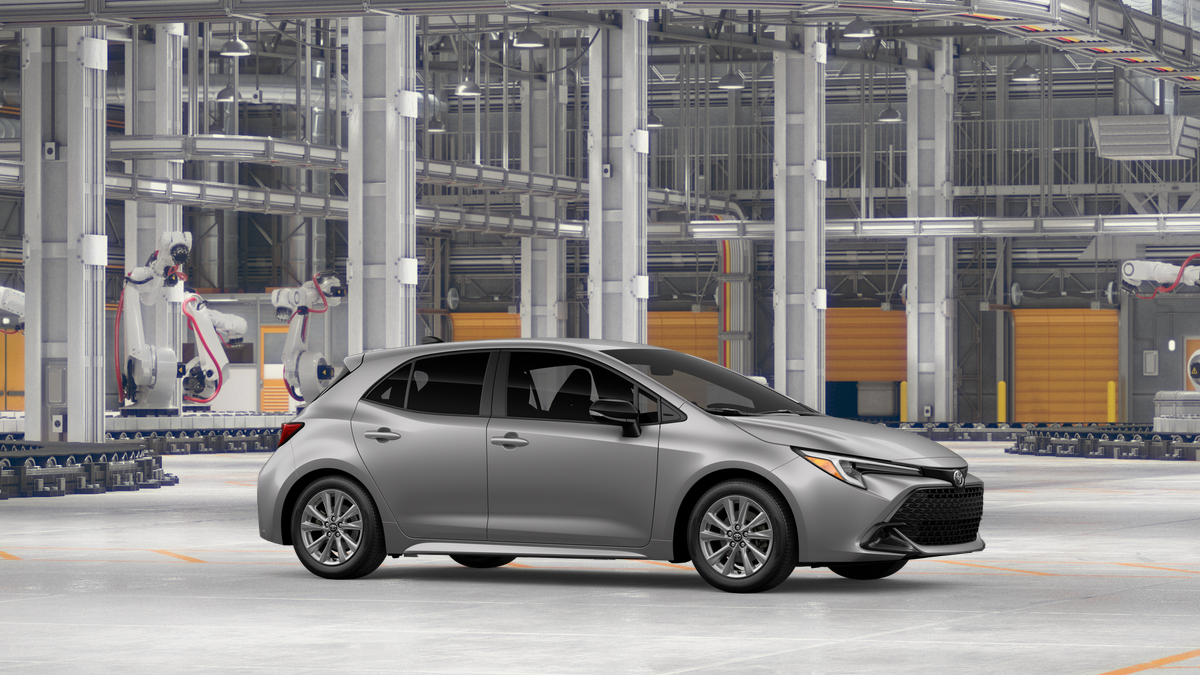Toyota Corolla Hatchback SE 2027