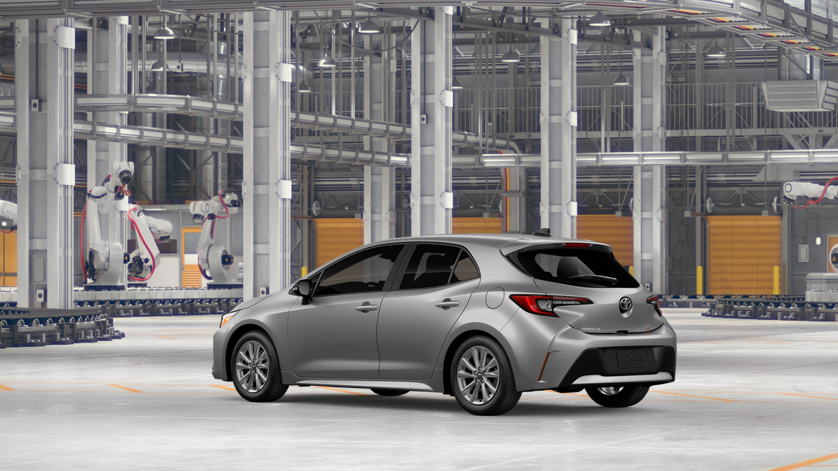Toyota Corolla Hatchback SE 2027