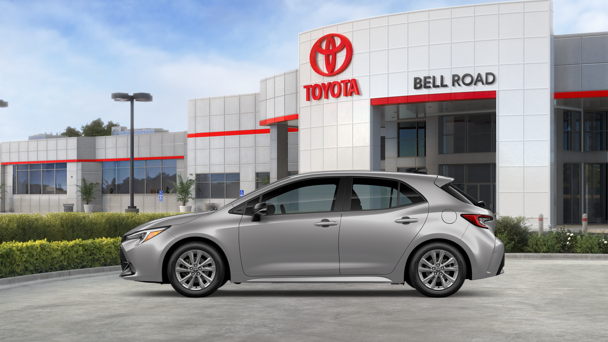 2026 Toyota Corolla Hatchback SE