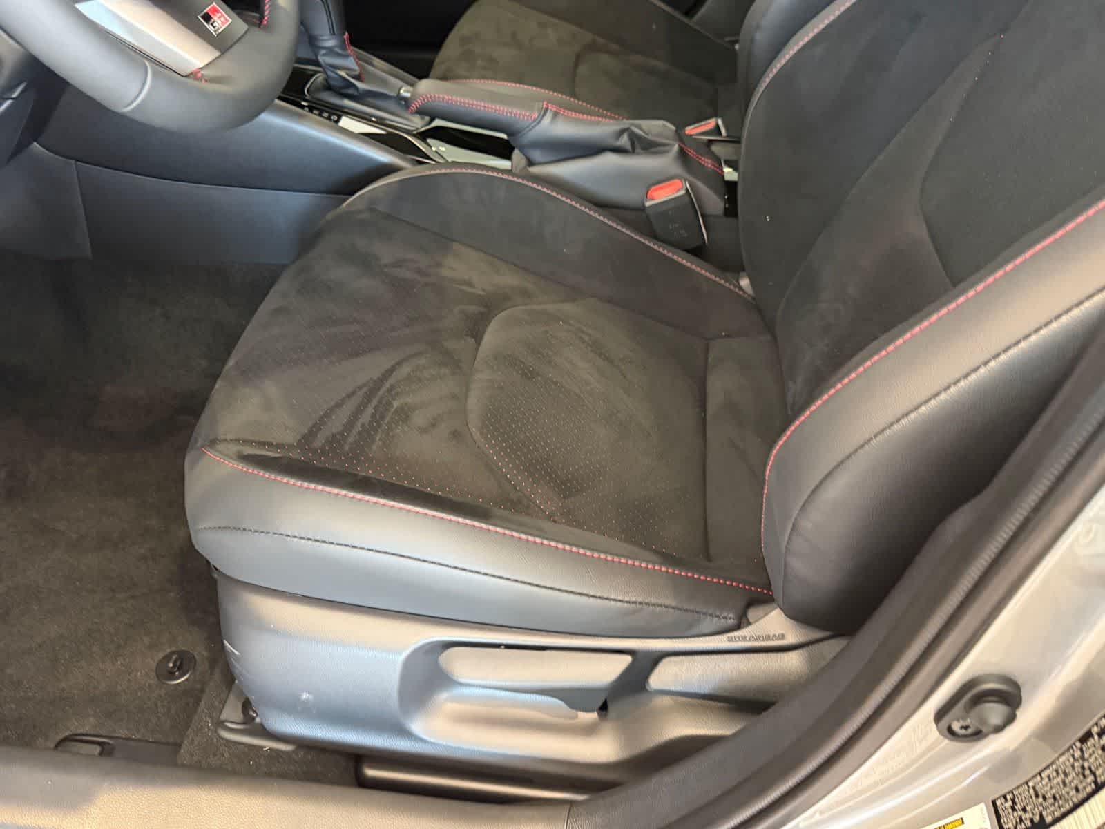Toyota GR Corolla Premium Plus DAT 2026