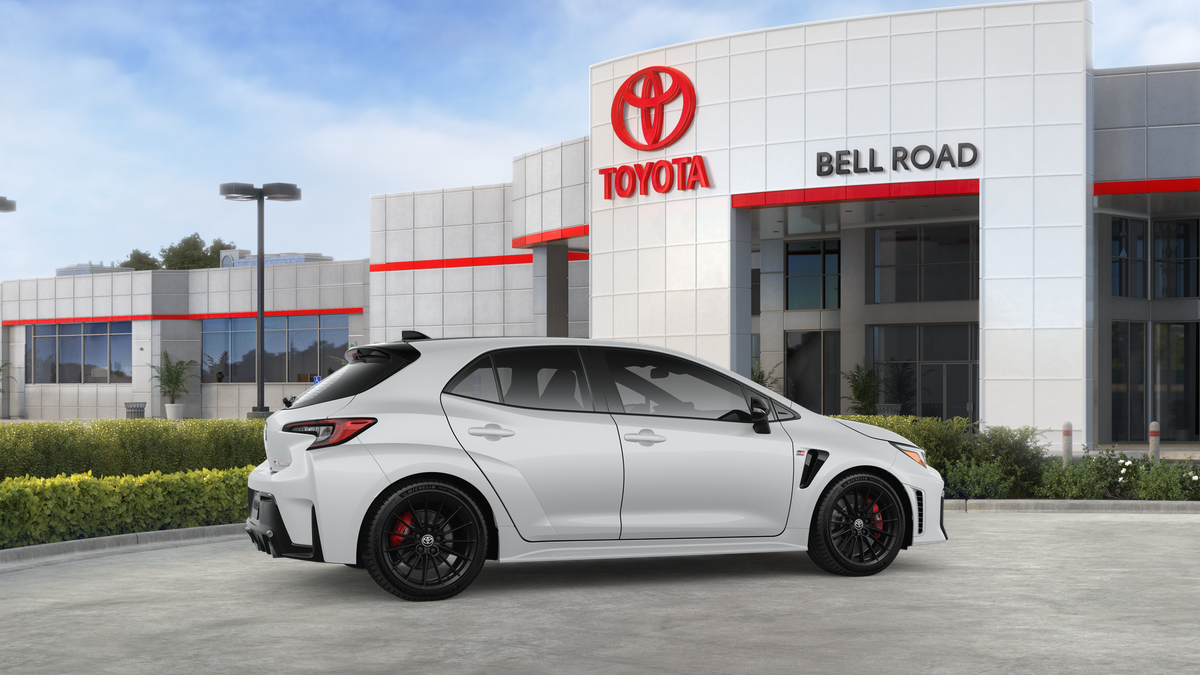 Toyota GR Corolla Premium Plus MT 2026