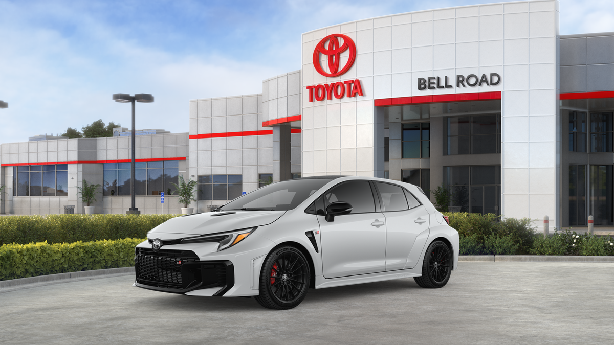 Toyota GR Corolla Premium Plus MT 2026