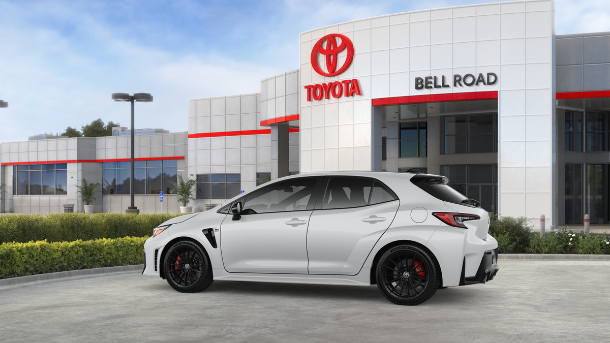 Toyota GR Corolla Premium Plus MT 2026