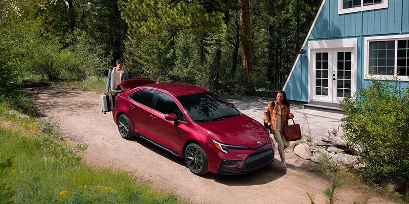 Toyota Corolla rojo 2025