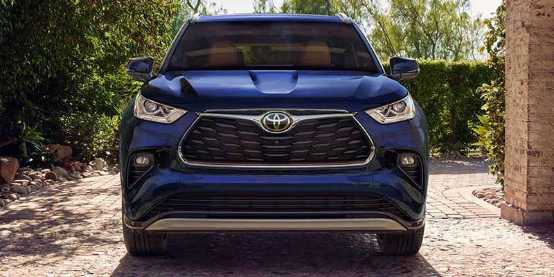 Toyota Highlander azul