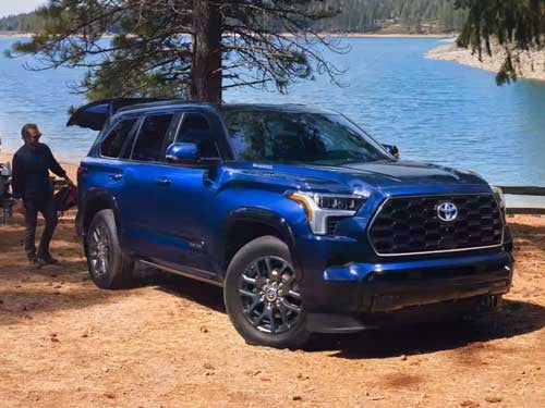 Exterior del Toyota Sequoia 2024