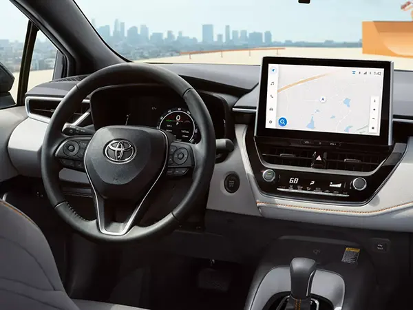 Interior del Toyota Corolla 2025